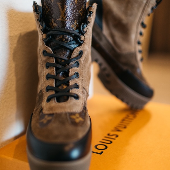 Louis Vuitton Laureate Platform Desert Boot - Picture 2 of 3
